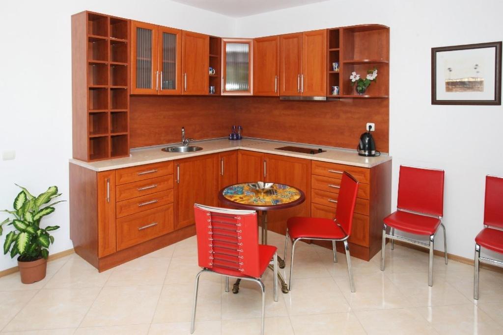 Sofia Apartments In Sunny Residence Slântsjev Brjag Rom bilde